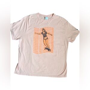 Champion Women’s Large Peach T-shirt With “Free as I Wanna Be” Skater